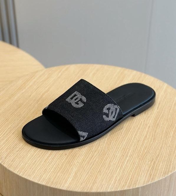 Dolce & Gabbana Calfskin Men's Slippers