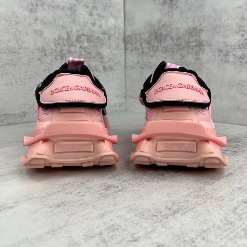 1743563574 632 Sneakers of the Dolce Gabbana DG series together