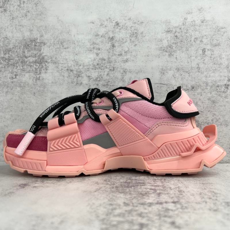 1743563575 102 Sneakers of the Dolce Gabbana DG series together