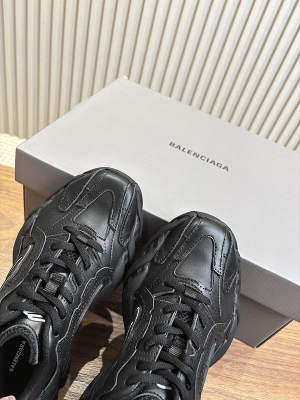 1743581860 357 Balenciaga Flash 3xl Runner Half Cloth Papa Shoes