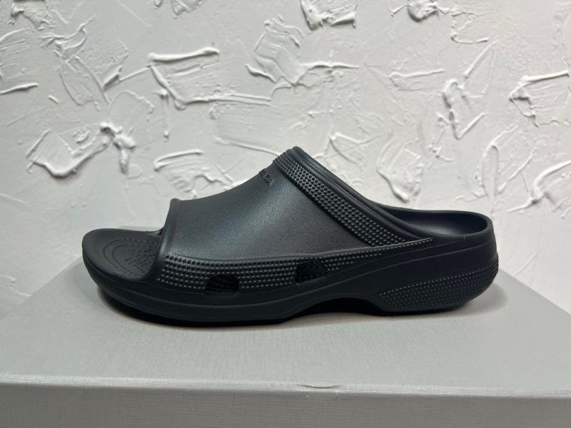 1743585559 731 BALENCIAGA SLIDE MENs collaborative sandals sandals