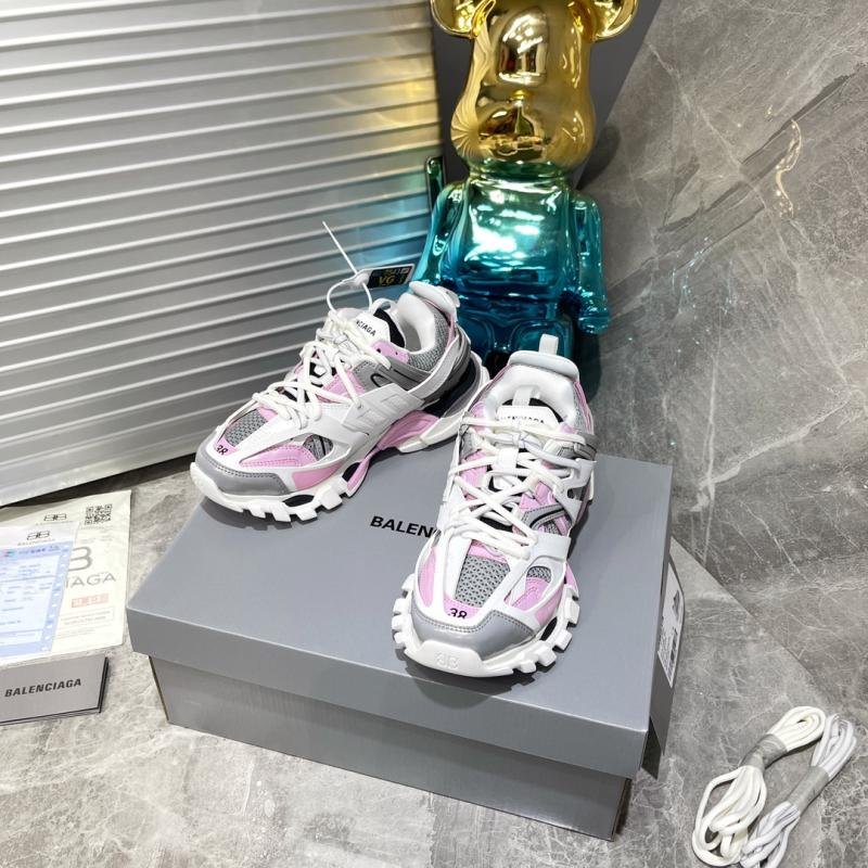 1743622219 174 Balenciaga 3rd generation triple back sports big shoes