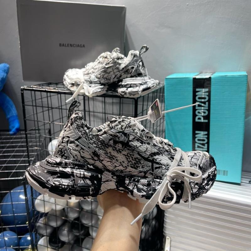 1743636903 846 Balenciaga 3xl Syede Old Ten generations and half graffiti Style Bread