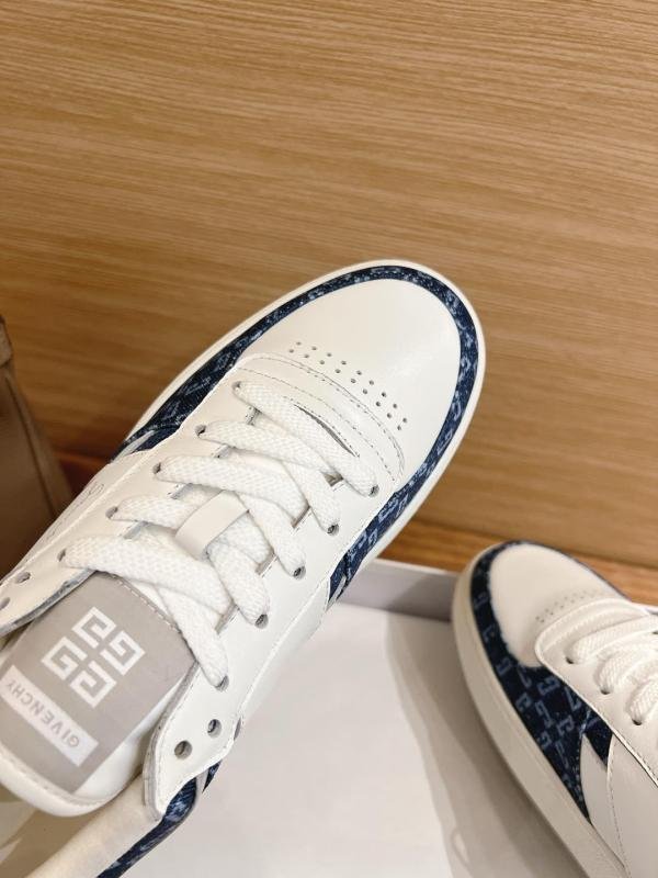 1743776231 556 GIVENCHY GIVENCHY G MOVE LOW TOP SNEAKERS