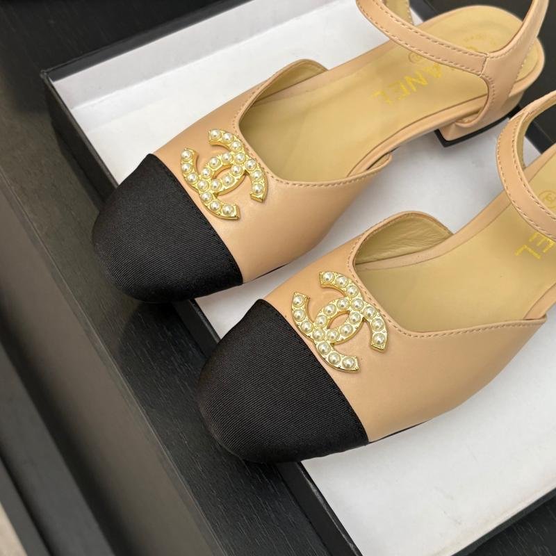 1744075667 913 Chanel 25p Spring and summer New Sandals with Double Thick