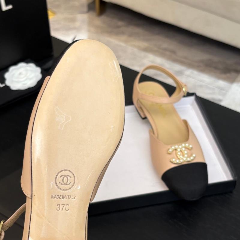 1744075668 607 Chanel 25p Spring and summer New Sandals with Double Thick