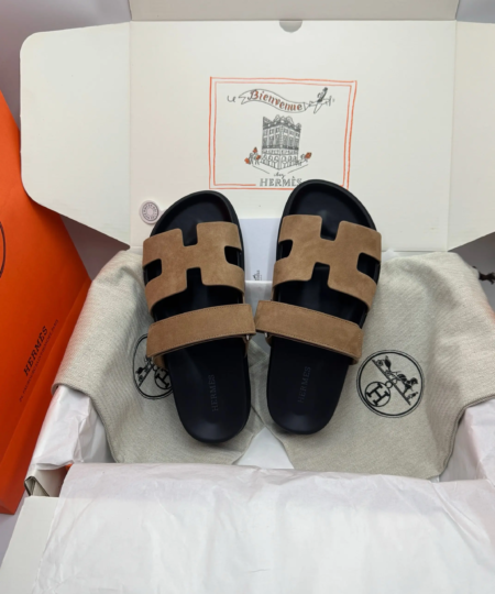 2025 Hermes "Second Uncle" Chaco Classic Sandals​