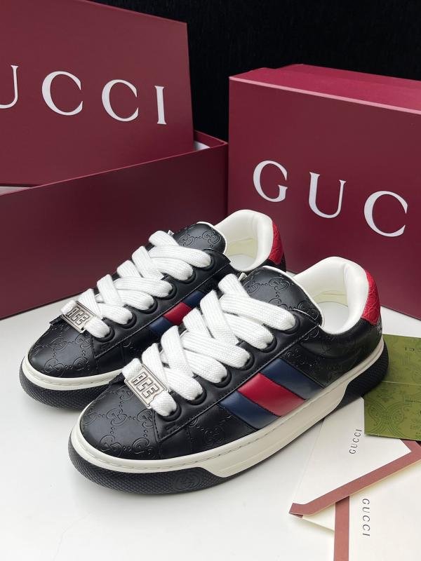 Gucci ace series bread shoes / casual shoes