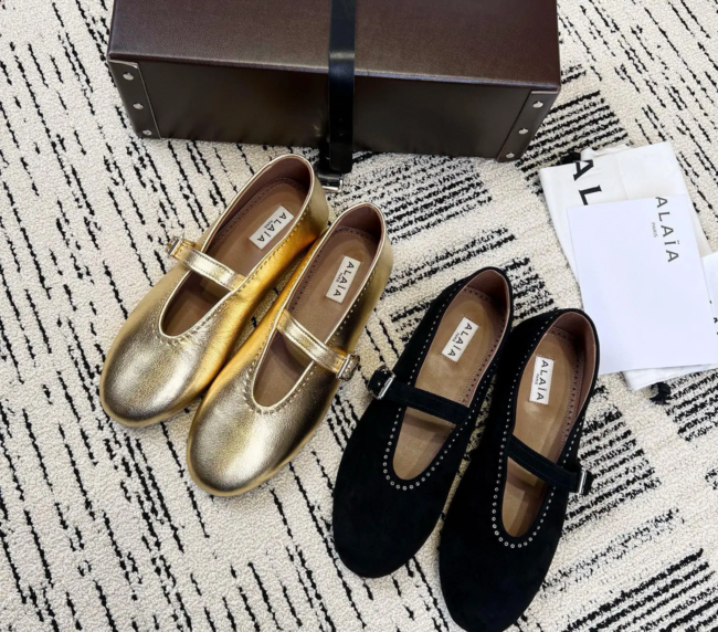 Alaia Mary Jane Zappos Adaptive Single Shoes