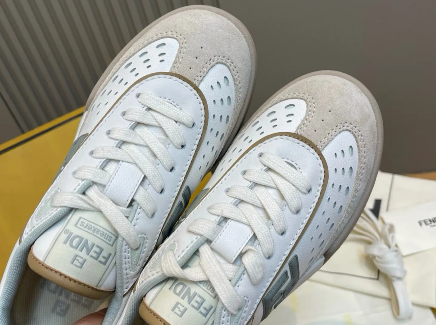 Fendi 2025 New Casual Shoes Vintage classic style (7)