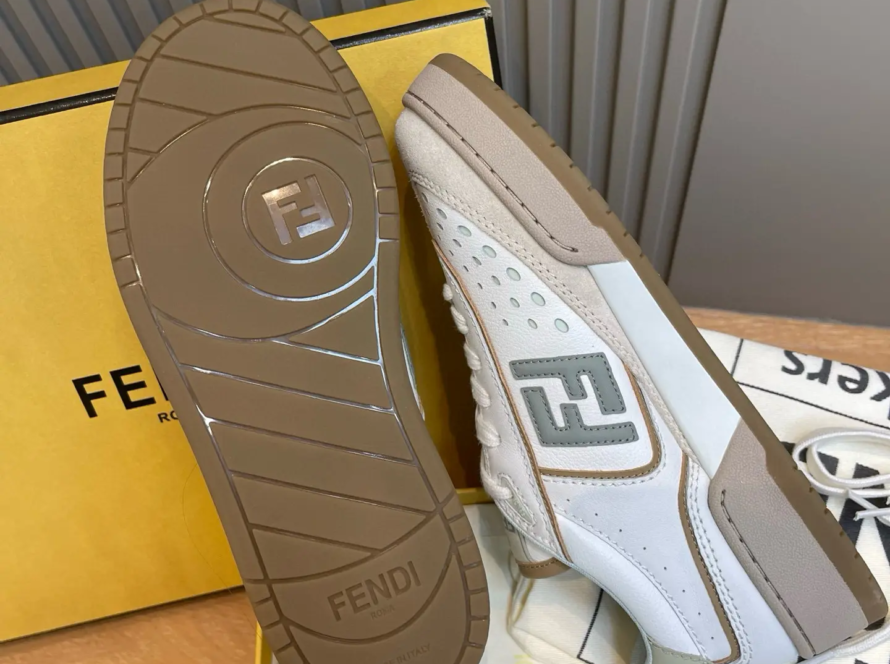Fendi 2025 New Casual Shoes Vintage classic style (9)