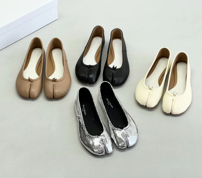 Maison Margiela MM6 Tabi Split-Toe Flat Ballet Shoes