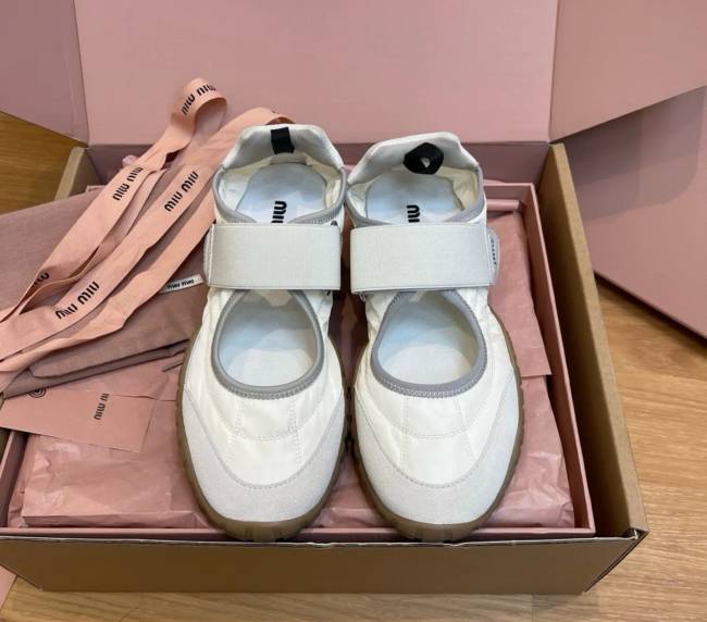  Miu Miu Spring-Summer Mary Jane Velcro Sneakers (1)