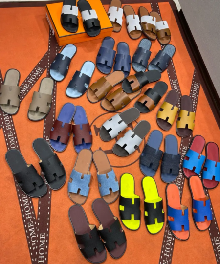 Hermes Men's Cool And Elegant H Slippers