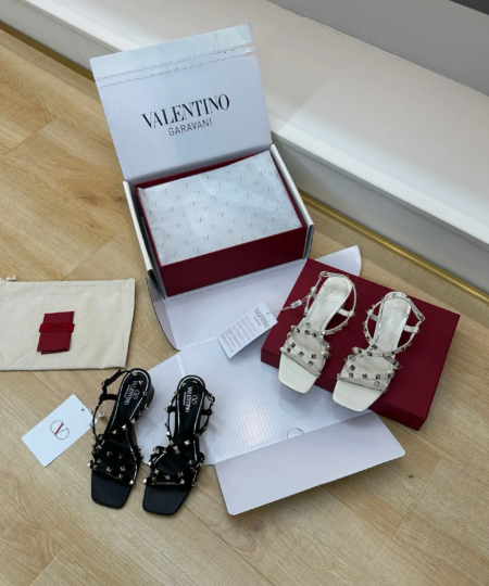 Valentino thick heels sandals high-end top-tier version of the Valentio series heels