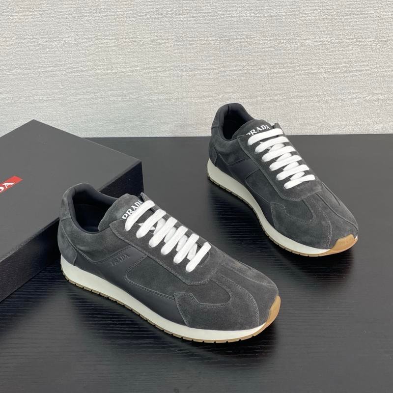 New men's new men sueded cohide enamel logo jump rooms dirty