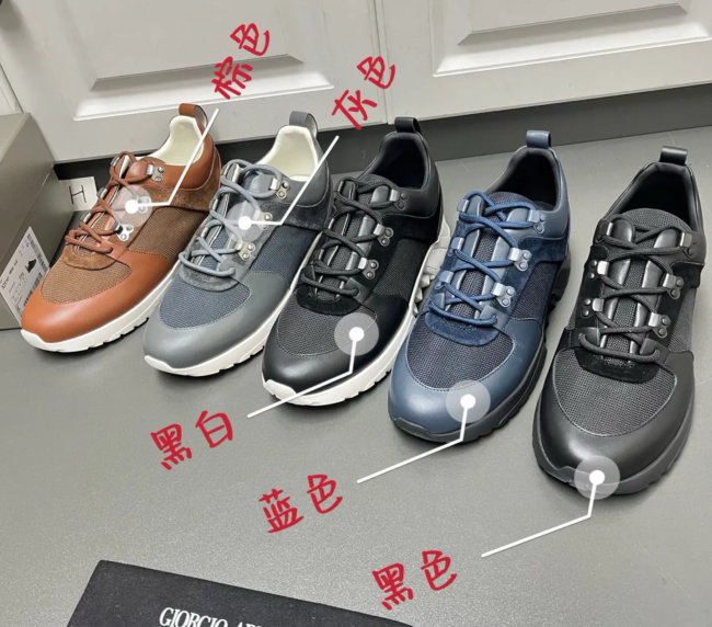 ARMANI Men's low-top lace-up casual sneakers (1)