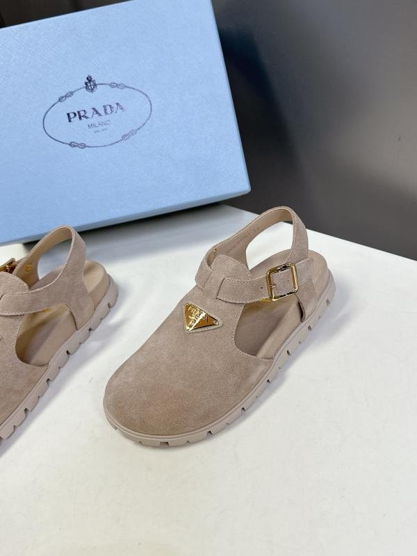1751190480 176 Prada Spring and summer new retro triangle casual shoes