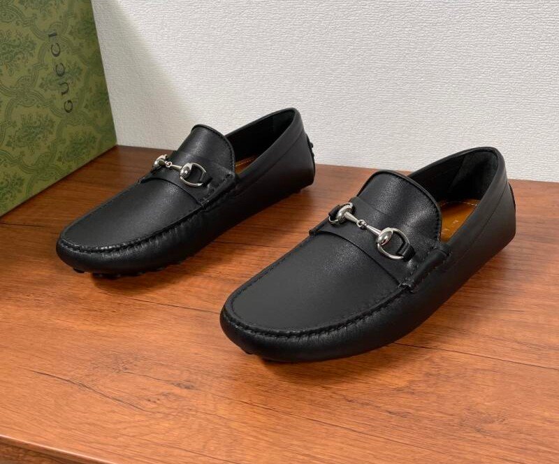 Gucci for men's horse buckle driving shoes
