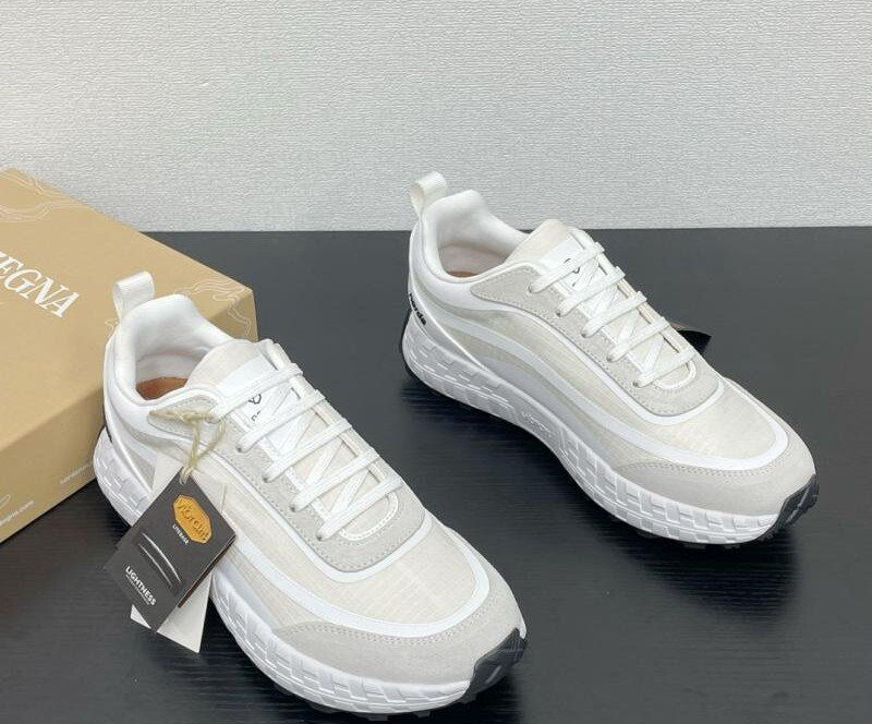 Sports shoes at low level of fall and winter Zegna and winter