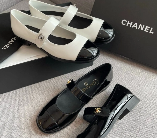 【Chanel】New schoolbag buckle Mary Jane (1)