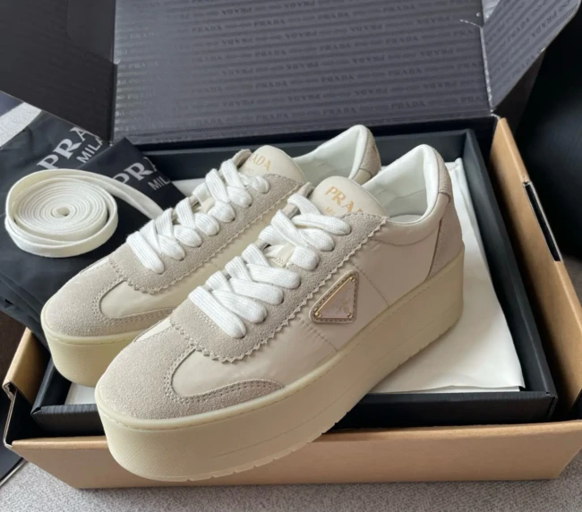 【Prada】New Downtown Bold recycled nylon and suede leather sneakers (5)