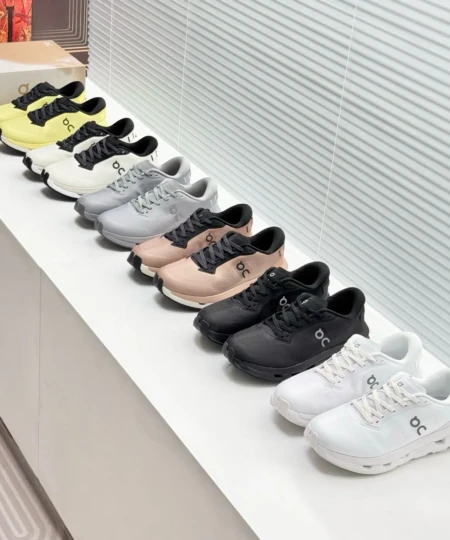 On Cloudzone Comfortable and soft, polyester breathable, low-top running shoes (1)