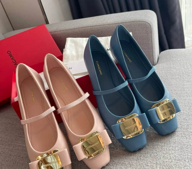 Original product~SF Ferragamo new pig nose ballet shoes (1)