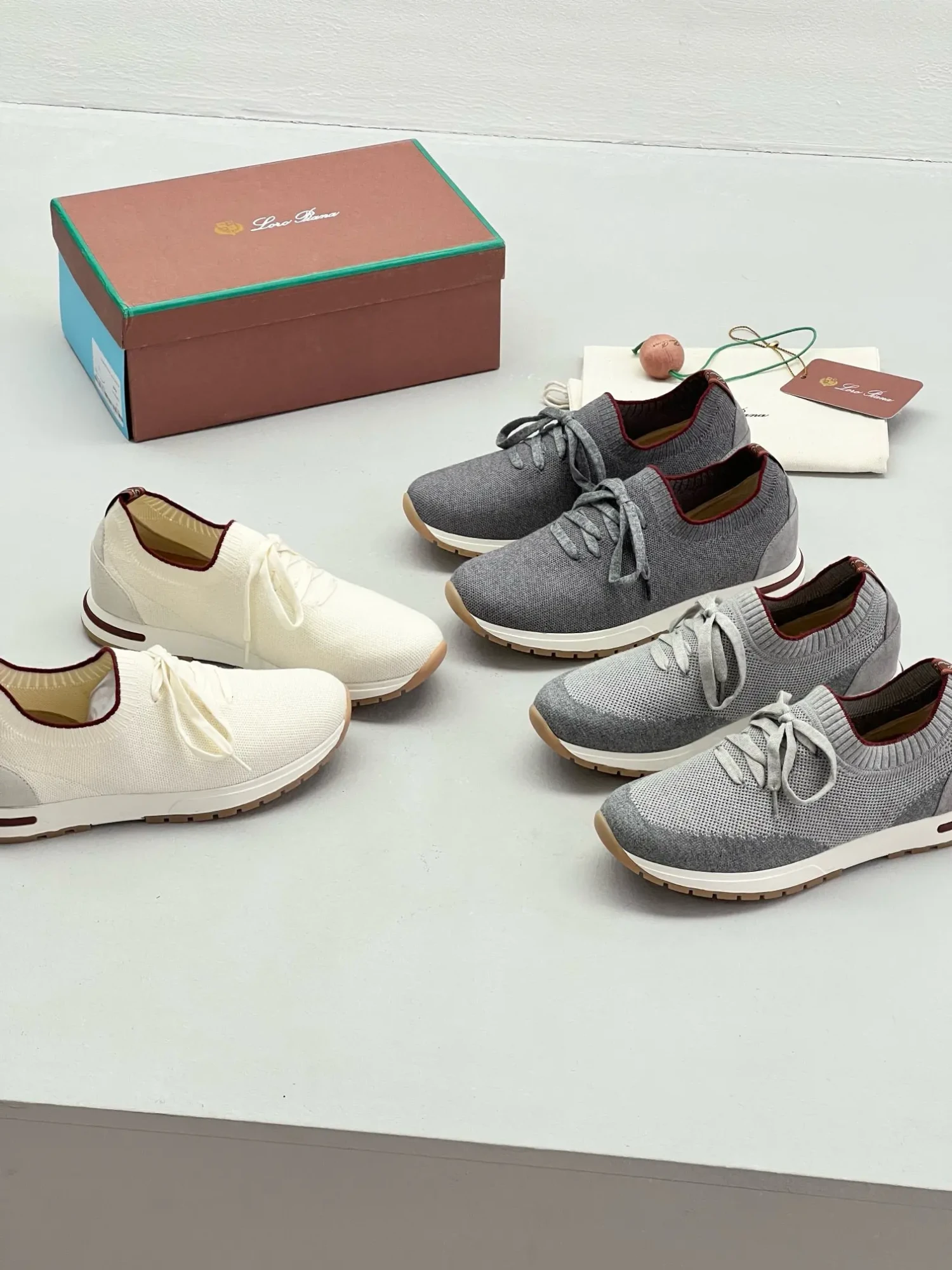 2025 Italian luxury brand Loro capsule series 360LP Flexy Walk casual shoes factory wholesale 2 2025 Italian luxury brand Loro capsule series 360LP Flexy Walk casual shoes. (3)