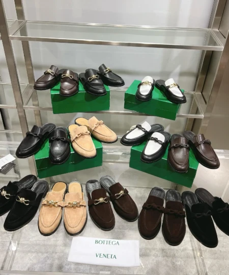 Bottega Veneta 2025 Spring Counter Model! Small round toe mops factory wholesaler (1)