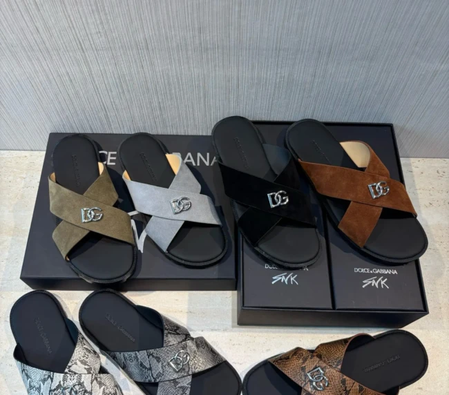 D&G calfskin logo men's slippers (1)