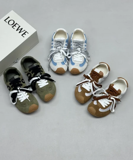 Loewe's new Flow Runner2.0 series of new catwalk sneakers (2)
