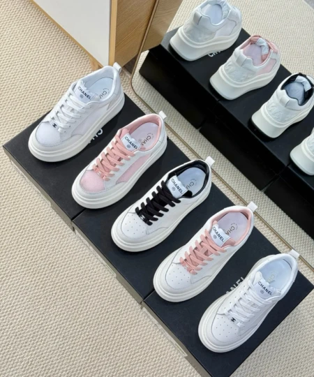 Purchasing-level [Chanel]—Classic Chanel Panda Sneakers (1)