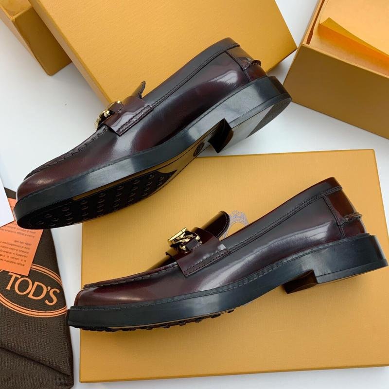 1756466085 137 Tods Todds 2025 new retro t t moccasins with small