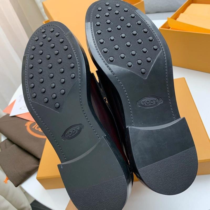 1756466087 16 Tods Todds 2025 new retro t t moccasins with small