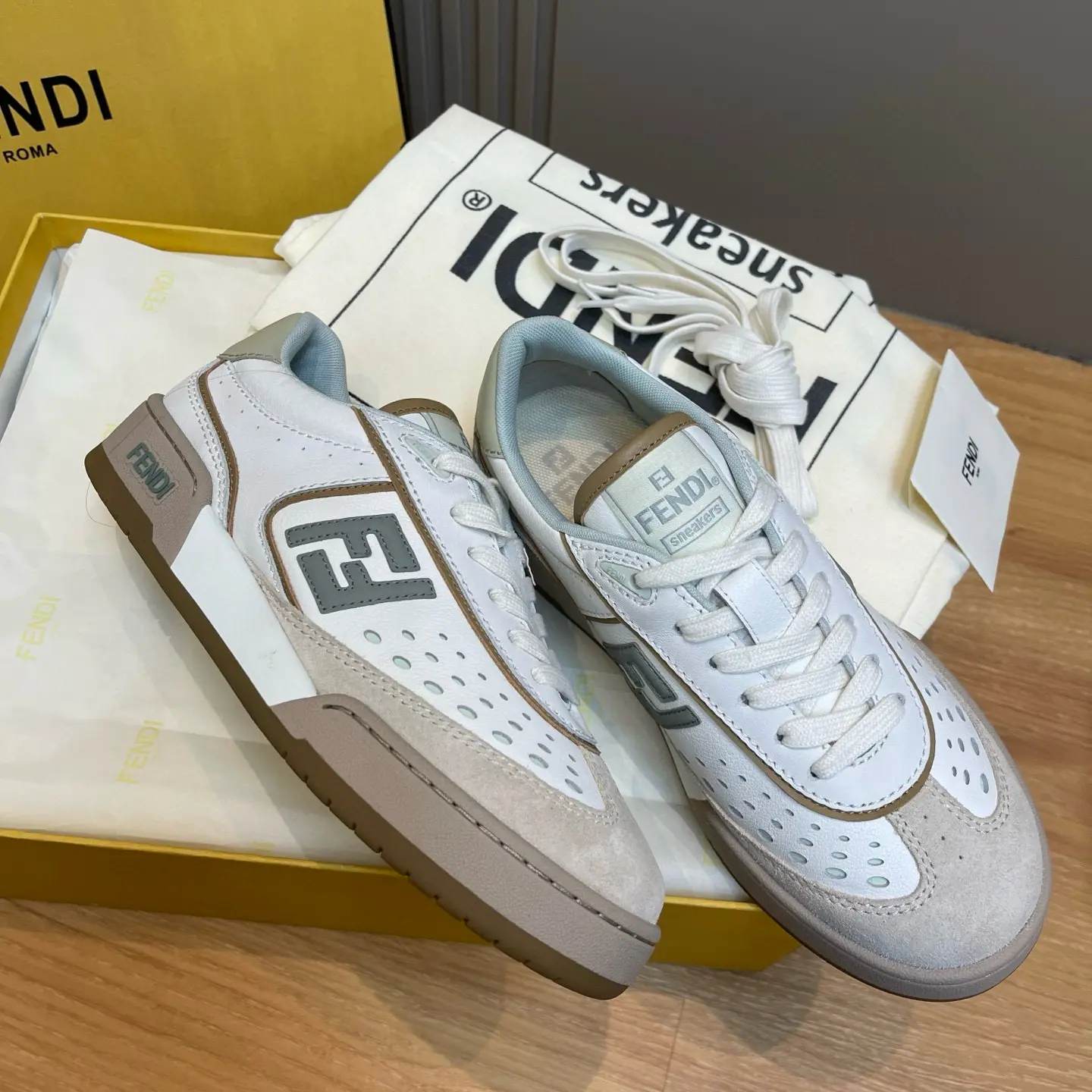 Wholesale Suppliers Of Shoes