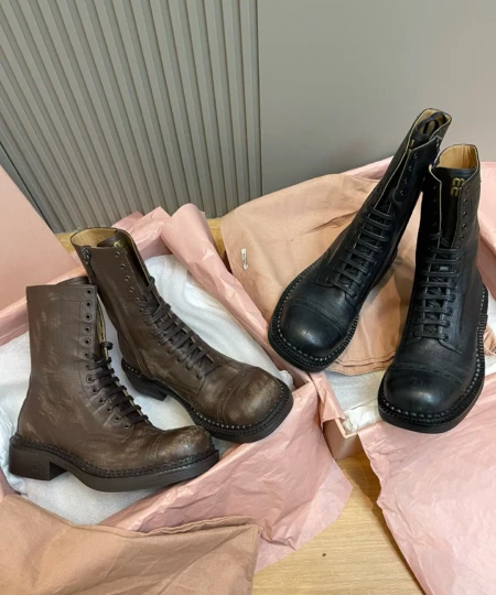  Miu Miu AutumnWinter show-style riding boots (2)