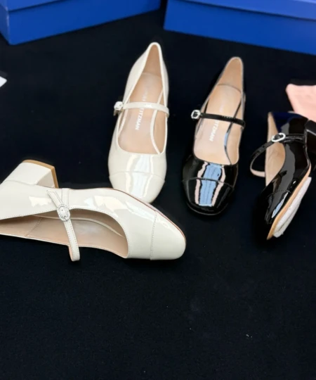 Stuart Weitzman (SW) Mary Jane heels American footwear brand (3)