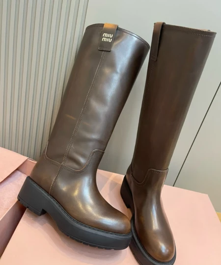 high-top [MIUMIU] British-inspired minimalist motorcycle boots with a block heel and round toe (4)