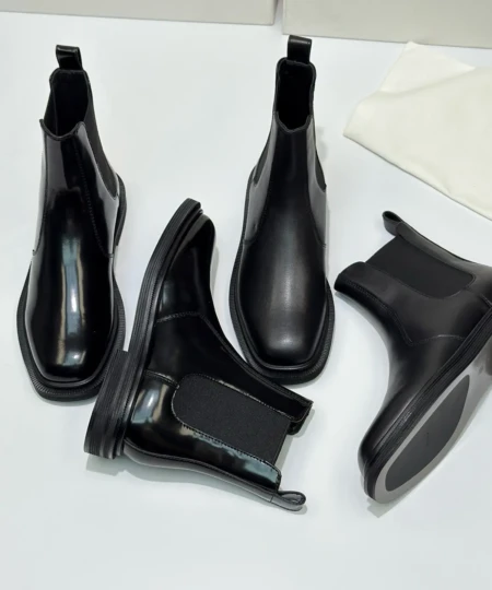 The Row's new and stylish Chelsea boots (3)