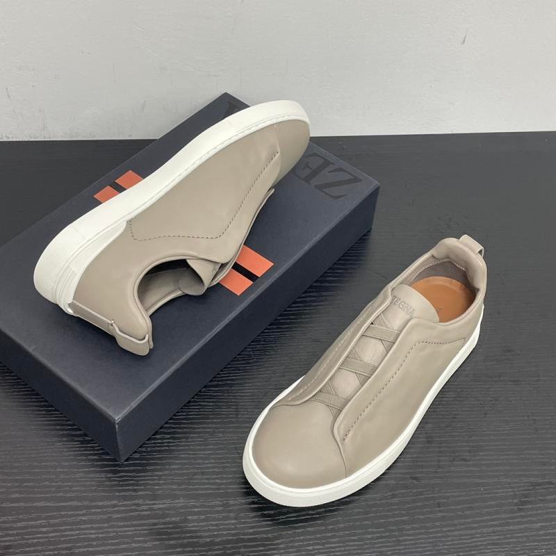 Zegna SECONDSKIN Triple Stitch™ low-top sneakers 3 Image 4: Rear view of the shoe, highlighting the TPU double-stripe brand logo