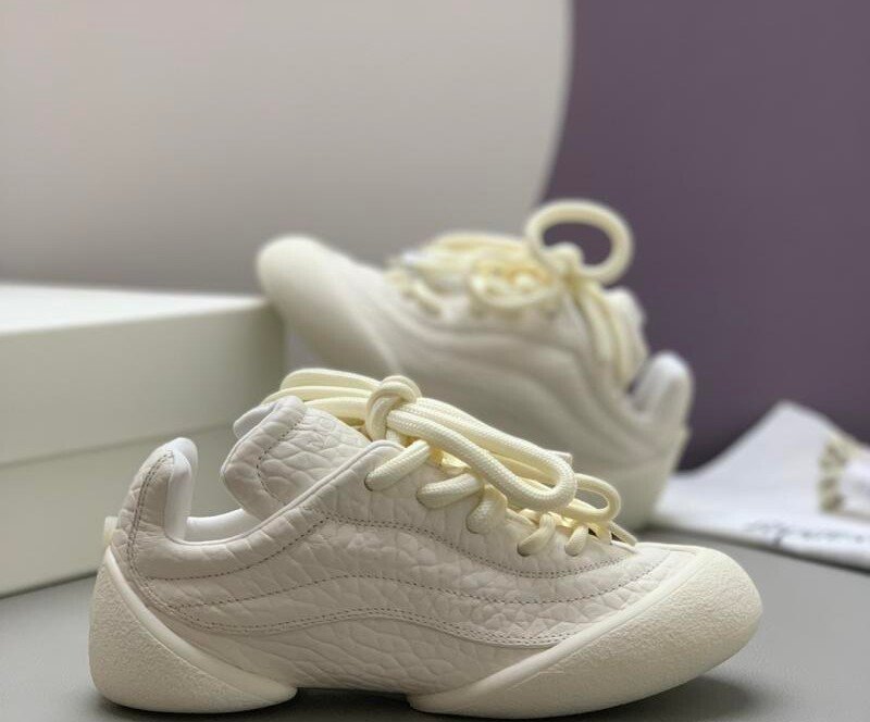 Alexander McQueen unisex low-top sneakers