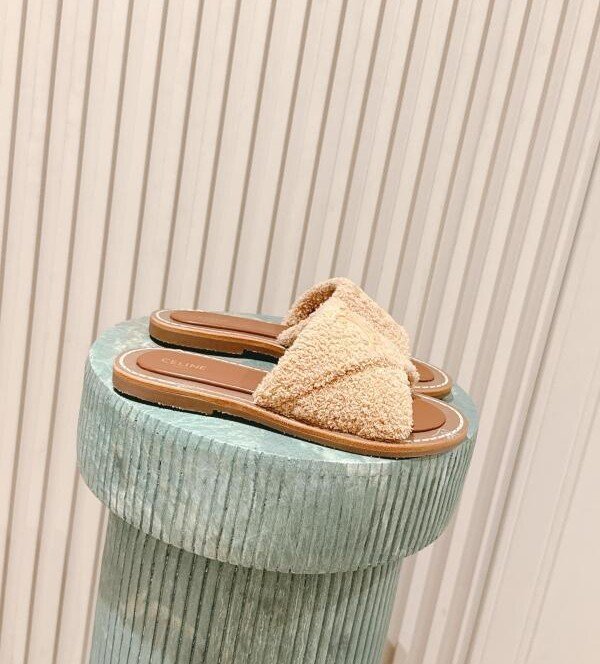 CELINE 2025 latest Triomphe series genuine leather outsole slippers 1 CELINE 2025 latest Triomphe series genuine leather outsole slippers