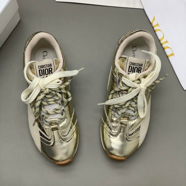 Dior couple's Forrest training shoes