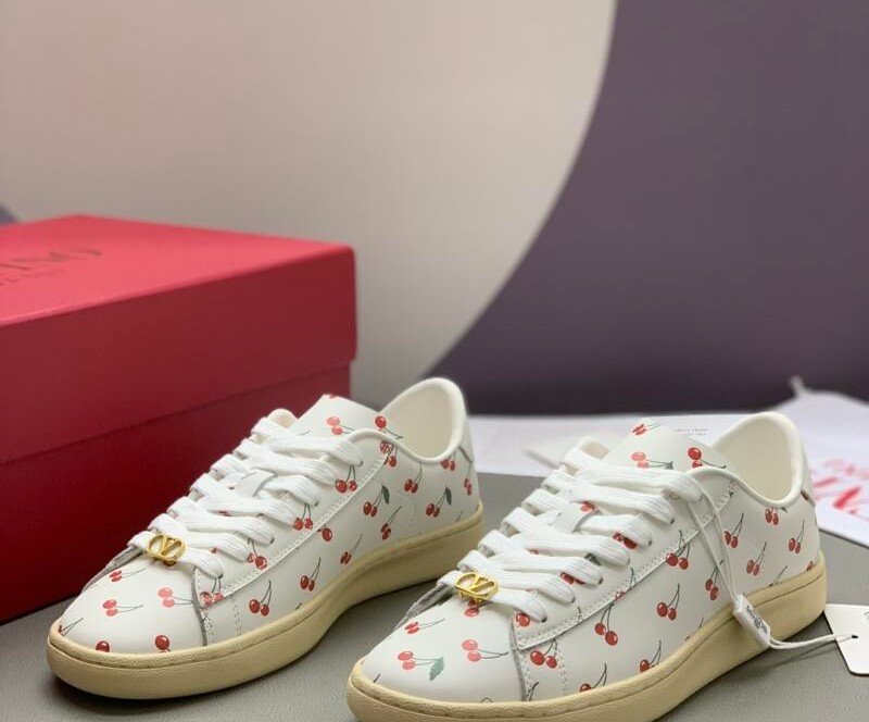 VALENTINO Valentino couples low sneakers 10 VALENTINO Valentino couples low sneakers