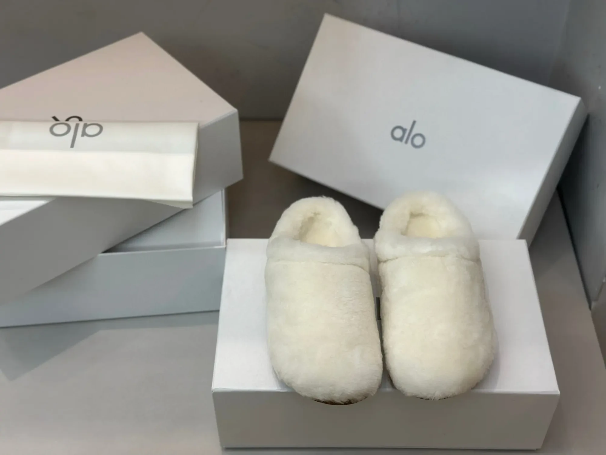 ALO Birkenstock wool cloud slippers factory wholesale 5 ALO Birkenstock wool cloud slippers factory wholesale (2)