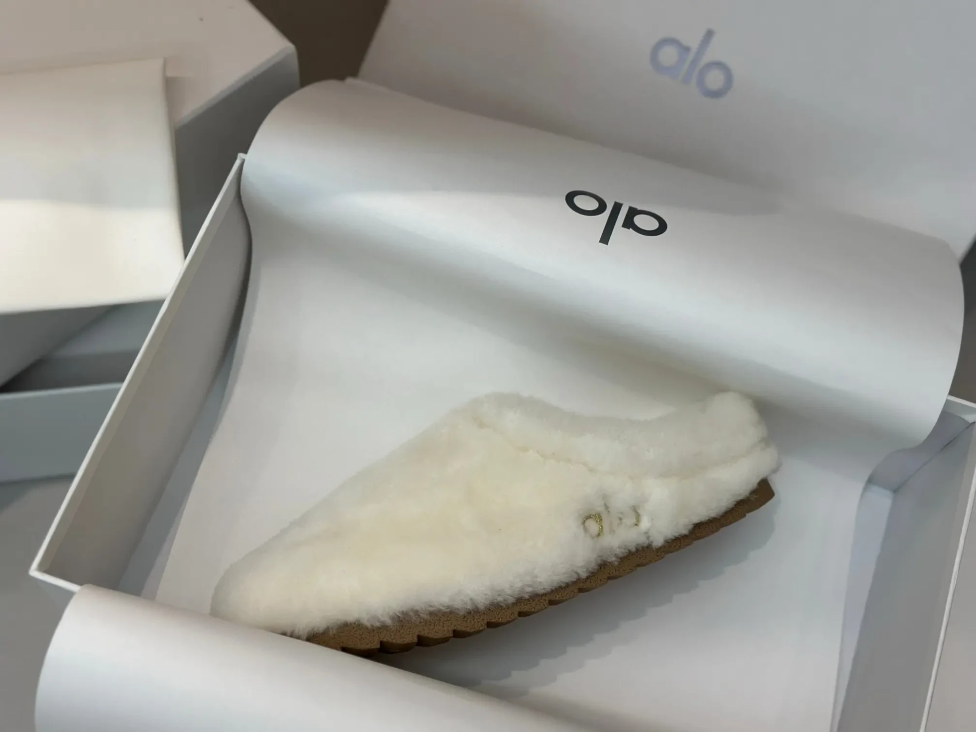 ALO Birkenstock wool cloud slippers factory wholesale 10 ALO Birkenstock wool cloud slippers factory wholesale (7)