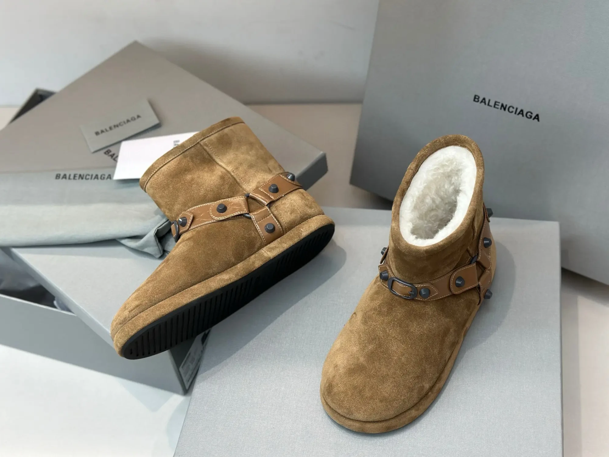 BALENCIAGA* Fall/Winter New Wool Ankle Boots 14 BALENCIAGA FallWinter New Wool Ankle Boots (13)