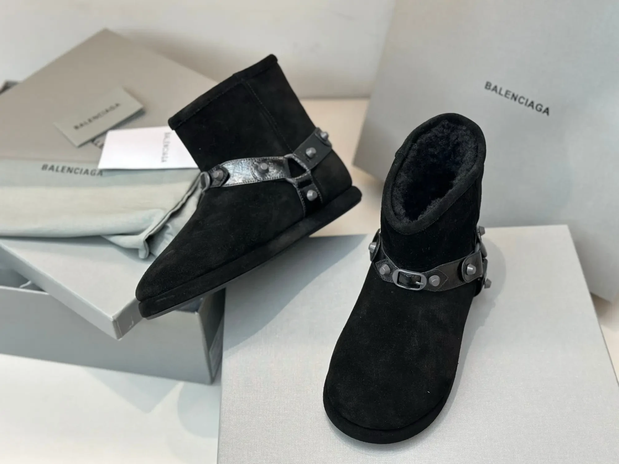 BALENCIAGA* Fall/Winter New Wool Ankle Boots 5 BALENCIAGA FallWinter New Wool Ankle Boots (4)