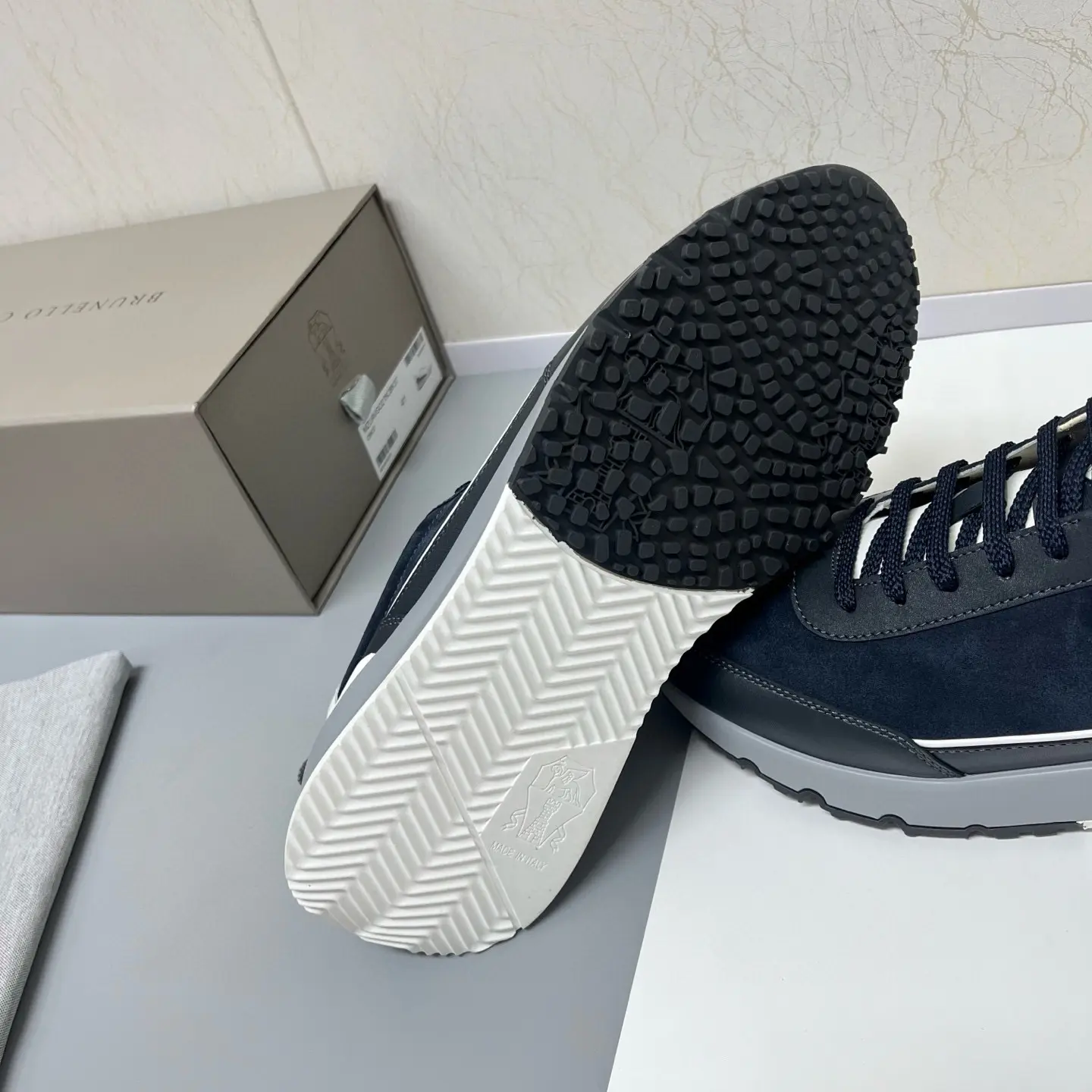 Brunello Cucinelli, a world-class Italian luxury brand sport shoes sneakers 10 Brunello Cucinelli, a world-class Italian luxury brand sport shoes sneakers (10)